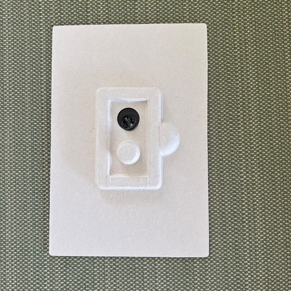 Taylor Swift The Eras Tour VIP Enamel Pin New - Picture 2 of 5